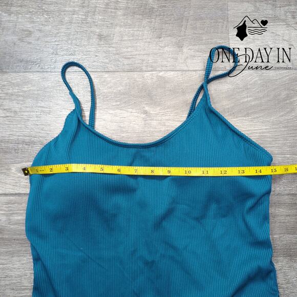 Adisputent Ribbed One Piece Swimsuit Size XL - Picture 2 of 4